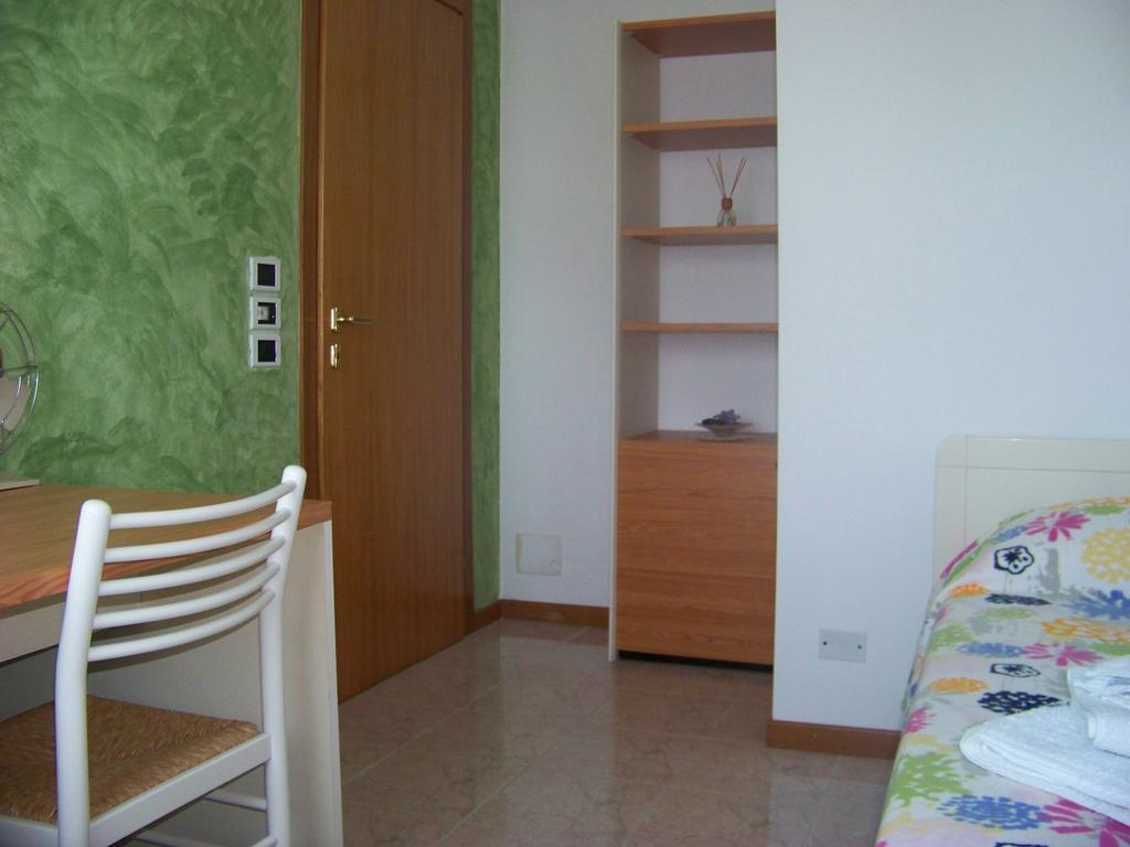 Appartement Residenza Capri à Vicence Chambre photo